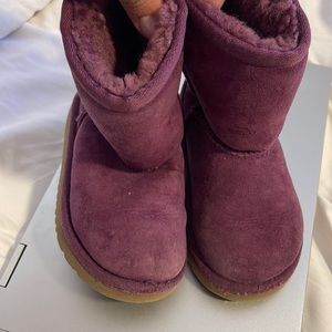 UGG toddler sz 8 mauve/purple